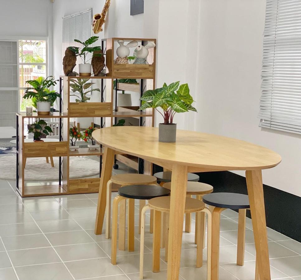 Vila Boxsoon Nimman 2 # 4Beds 3Baths Čiang Mai Exteriér fotografie